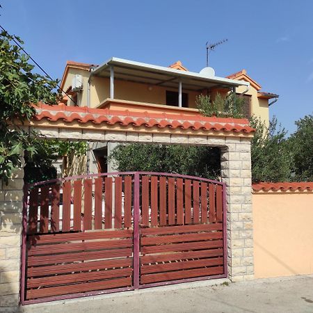 Studio Apartments Izabela Vodice Exterior photo