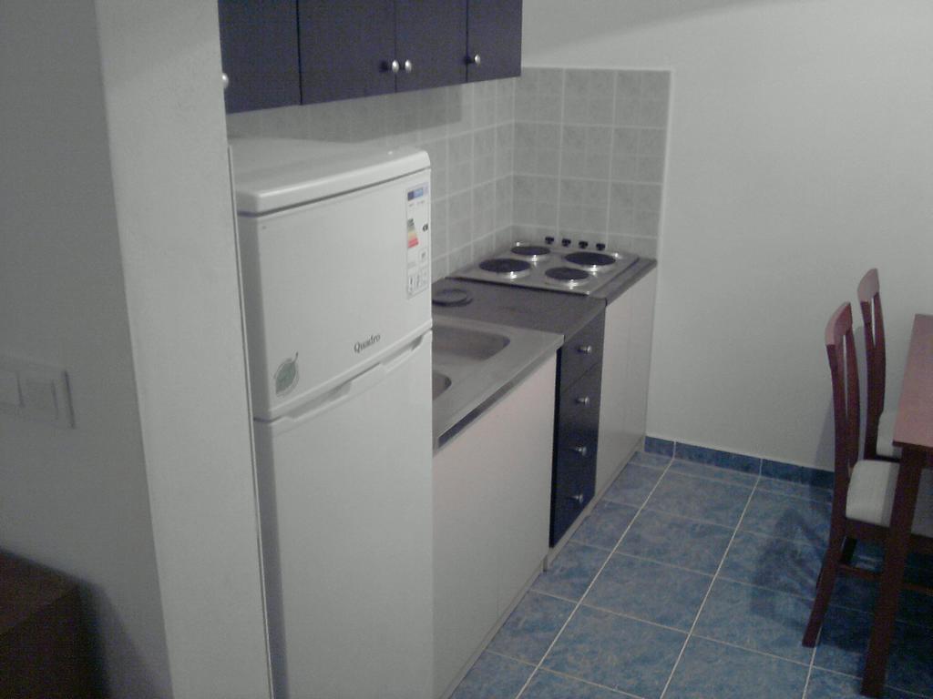 Studio Apartments Izabela Vodice Exterior photo